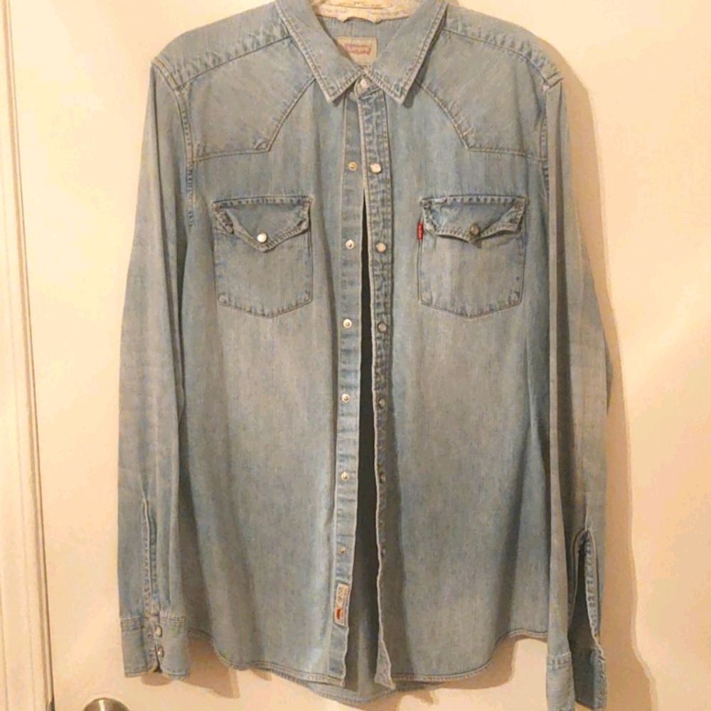 Levi's denim button down